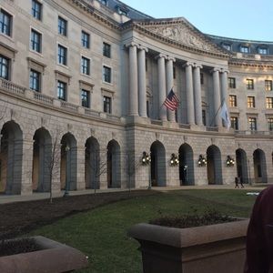 Meet your Posher, Katelyn